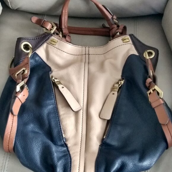 Or YANY BLUE/TAN LEATHER COLOR BLOCK WOMEN'S HOBO CROSSBODY BAG - Picture 1 of 9